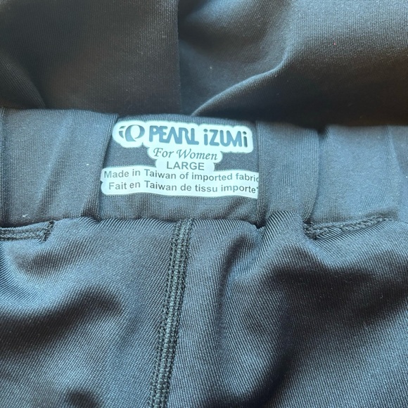 Pearl Izumi cycling skort. Black. Size Large. Preowned. - Picture 5 of 10